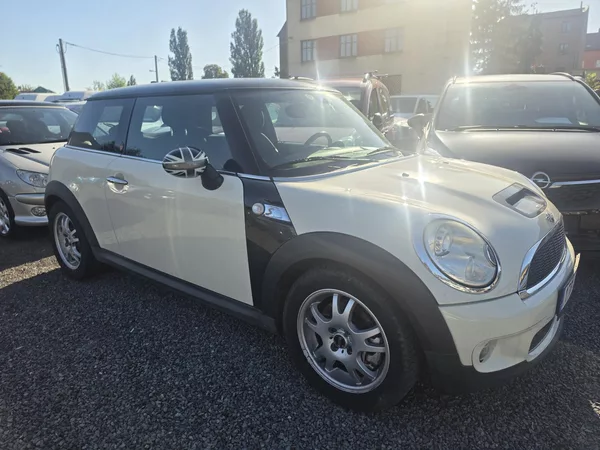 Mini Cooper S 1.6 128Kw Xenon Harman