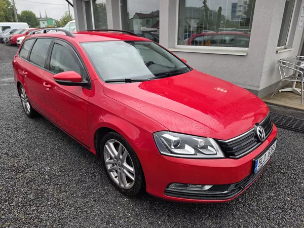 Volkswagen Passat 1.6 TDI Led Tz Navigace