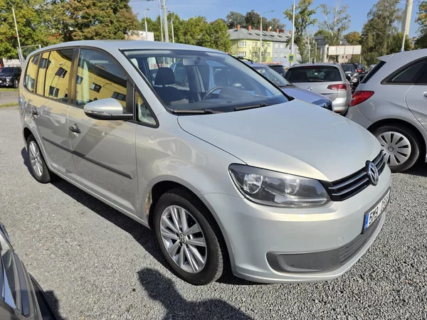 Volkswagen Touran 1.6 TDI 7 Mist