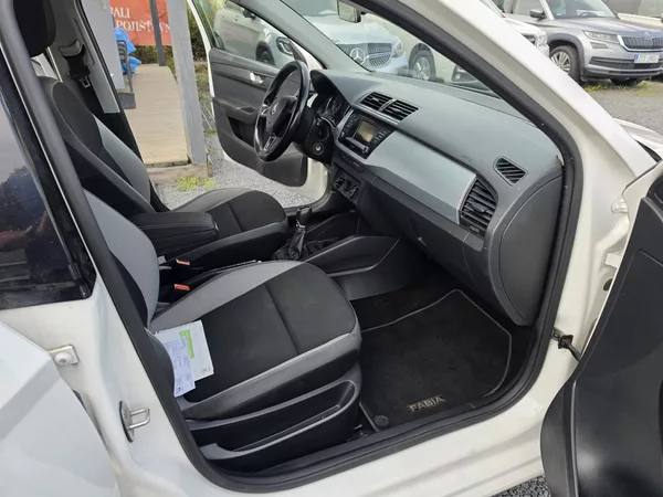 Škoda Fabia 1.4 TDI Parkovací senzory - foto 10