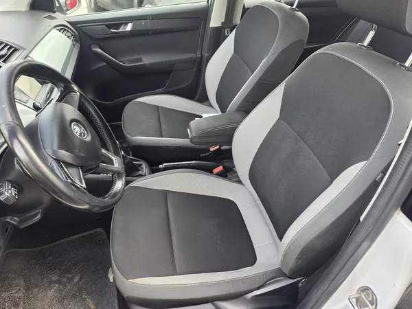 Škoda Fabia 1.4 TDI Parkovací senzory - foto 13