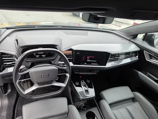 Audi Q4 e-tron 40 150KW Kamera Sonos Matrix - foto 12