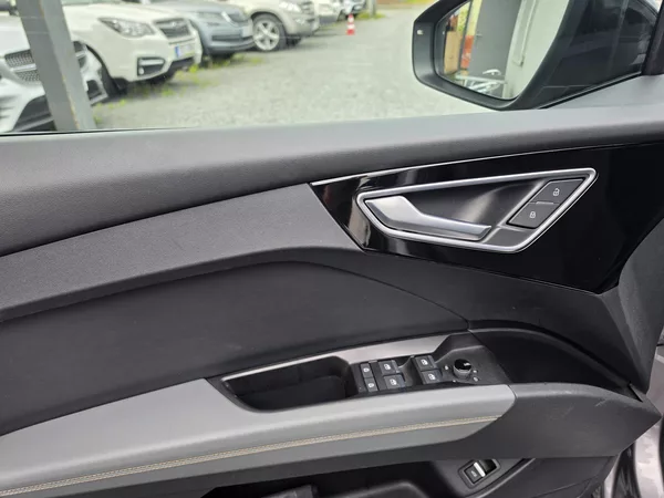 Audi Q4 e-tron 40 150KW Kamera Sonos Matrix - foto 17