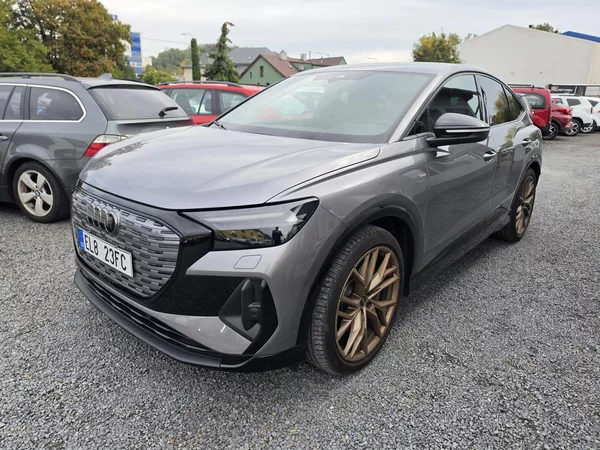 Audi Q4 e-tron 40 150KW Kamera Sonos Matrix - foto 2