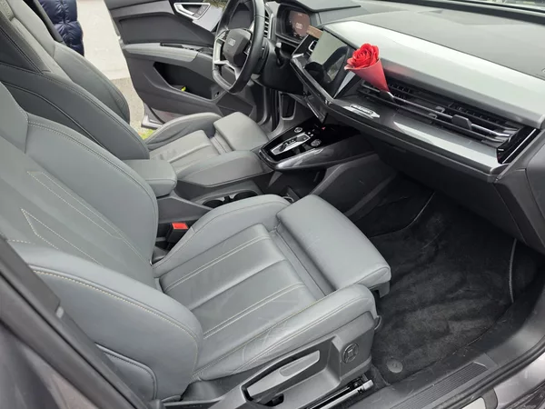 Audi Q4 e-tron 40 150KW Kamera Sonos Matrix - foto 20