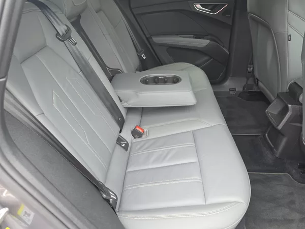 Audi Q4 e-tron 40 150KW Kamera Sonos Matrix - foto 22