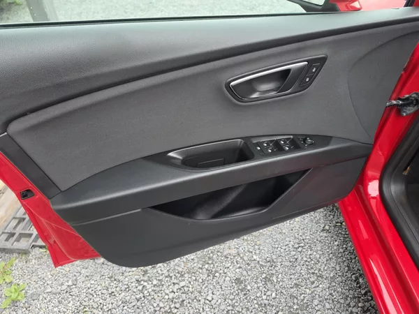 Seat Leon 1.2 TSI 81KW 6ti Park Senzor - foto 11