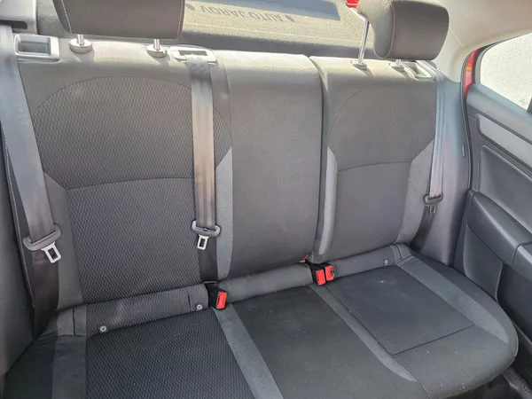 Škoda Rapid 1.2 TSI - foto 16