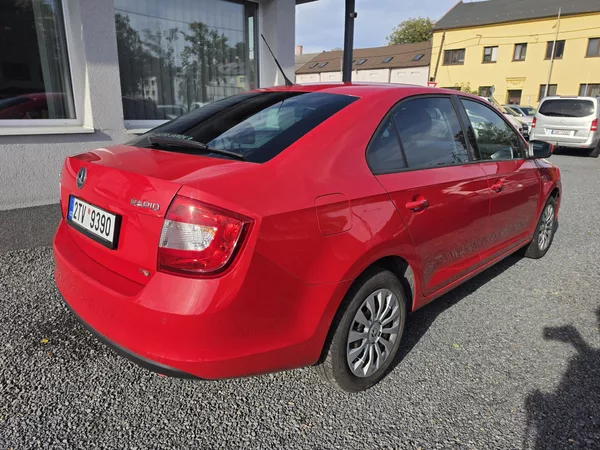 Škoda Rapid 1.2 TSI - foto 4