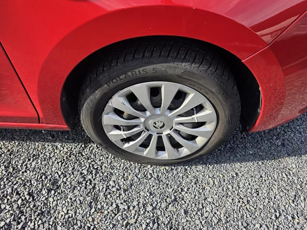 Škoda Rapid 1.2 TSI - foto 5