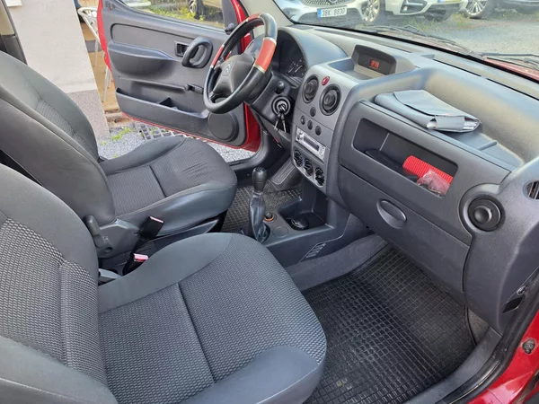 Citroën Berlingo 1.6 HDI - foto 17