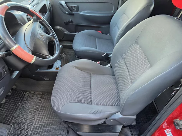 Citroën Berlingo 1.6 HDI - foto 9