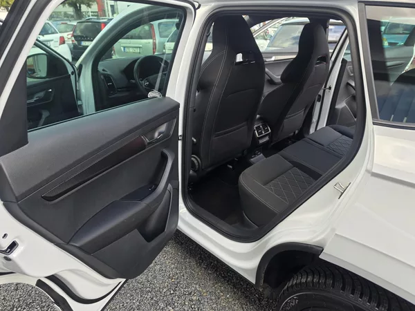 Škoda Karoq 2.0 TDI DSG Sport Line - foto 8