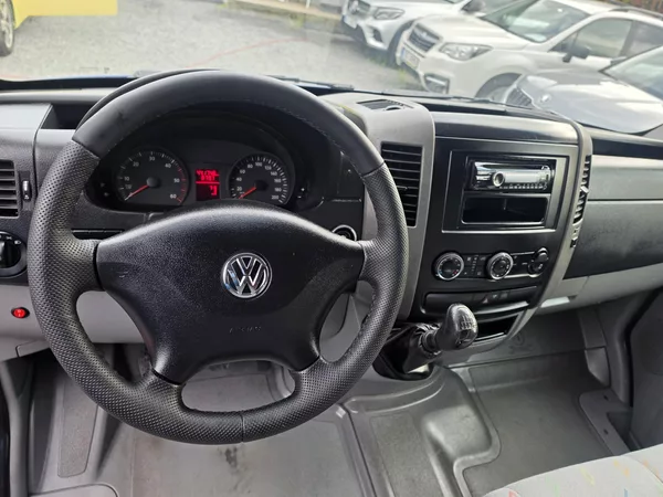 Volkswagen Crafter 2.5 TDI 100kw 6ti 8 Paleta - foto 30