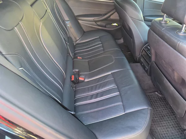 BMW Řada 5 520D TZ Sport Line Harman - foto 17