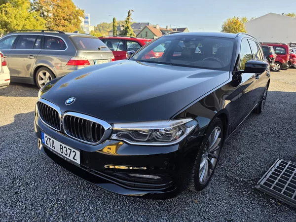 BMW Řada 5 520D TZ Sport Line Harman - foto 2