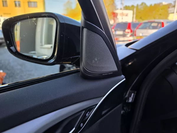 BMW Řada 5 520D TZ Sport Line Harman - foto 21