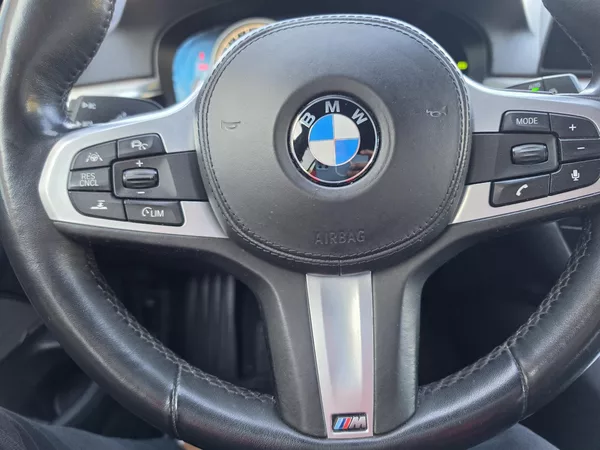 BMW Řada 5 520D TZ Sport Line Harman - foto 28