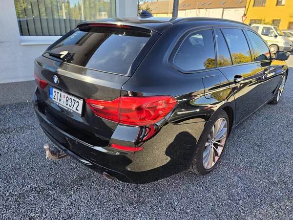 BMW Řada 5 520D TZ Sport Line Harman - foto 4