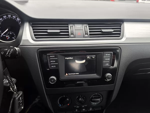 Škoda Rapid 1.2 TSI TZ - foto 16