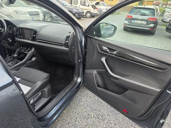 Škoda Karoq 1.5 TSI Navi Kamera TZ - foto 19