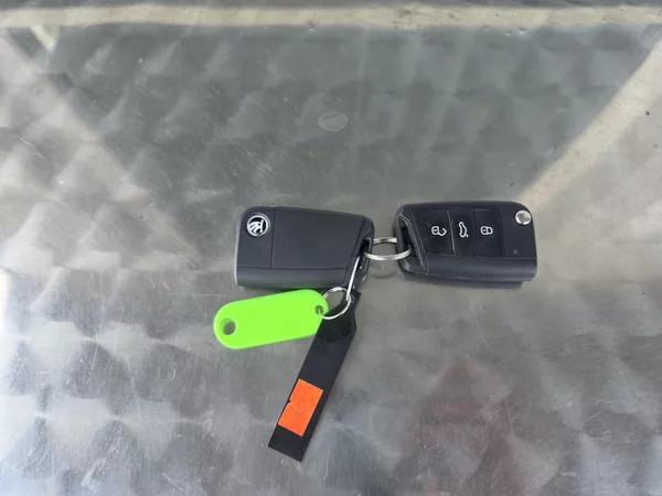 Škoda Karoq 1.5 TSI Navi Kamera TZ - foto 24