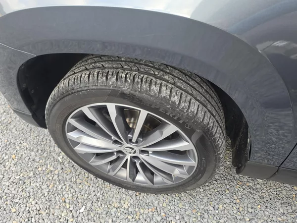 Škoda Karoq 1.5 TSI Navi Kamera TZ - foto 5