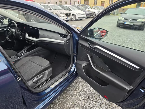 Škoda Octavia IIII.2.0 TDI 110KW Led TZ - foto 20