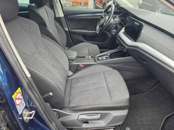 Škoda Octavia IIII.2.0 TDI 110KW Led TZ - foto 21