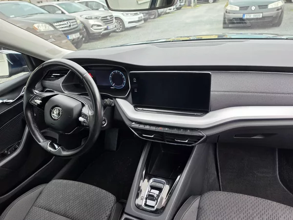 Škoda Octavia IIII.2.0 TDI 110KW Led TZ - foto 22