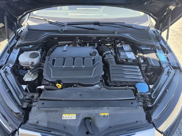 Škoda Octavia IIII.2.0 TDI 110KW Led TZ - foto 26