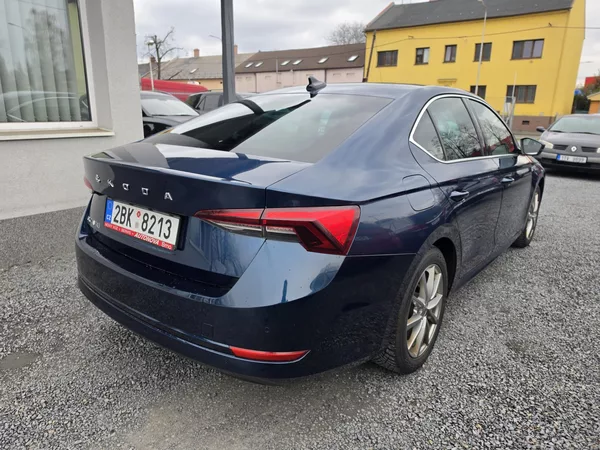 Škoda Octavia IIII.2.0 TDI 110KW Led TZ - foto 4