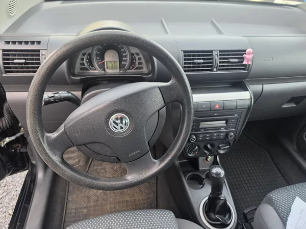 Volkswagen Fox 1.2 - foto 11