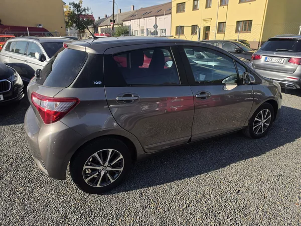 Toyota Yaris 1.5 VVti Y20 Kamera - foto 4