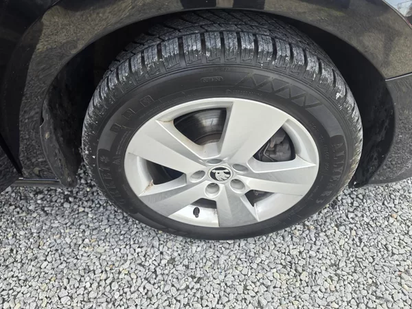 Škoda Fabia 1.2TSI Led 81kw - foto 10