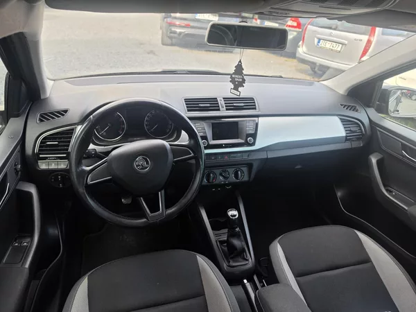 Škoda Fabia 1.2TSI Led 81kw - foto 14
