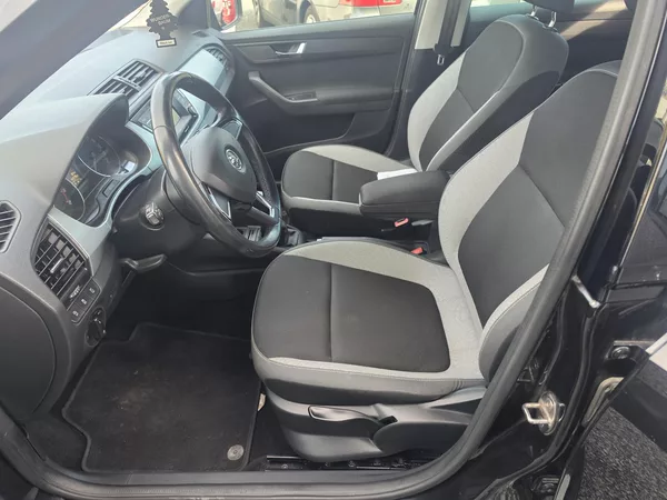 Škoda Fabia 1.2TSI Led 81kw - foto 6
