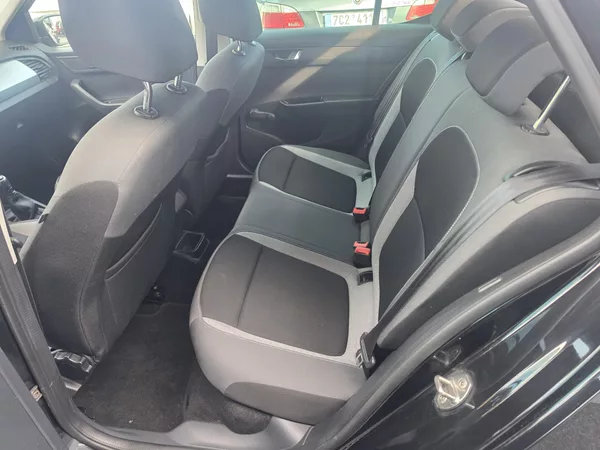Škoda Fabia 1.2TSI Led 81kw - foto 8