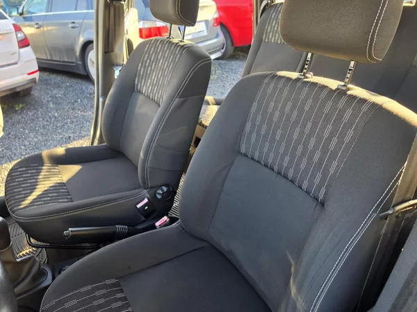 Dacia Logan 1.6 i 62kw Klimatizace - foto 17