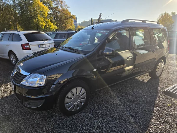 Dacia Logan 1.6 i 62kw Klimatizace - foto 2