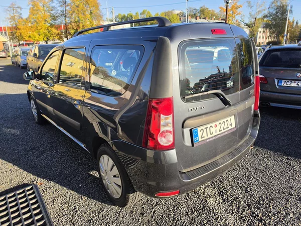 Dacia Logan 1.6 i 62kw Klimatizace - foto 3