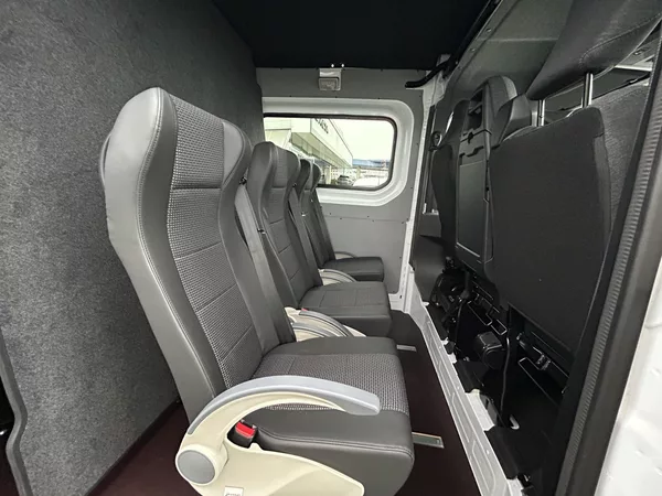 Nissan Interstar Interstar L2H2 6míst 2,0 100Kw - foto 8