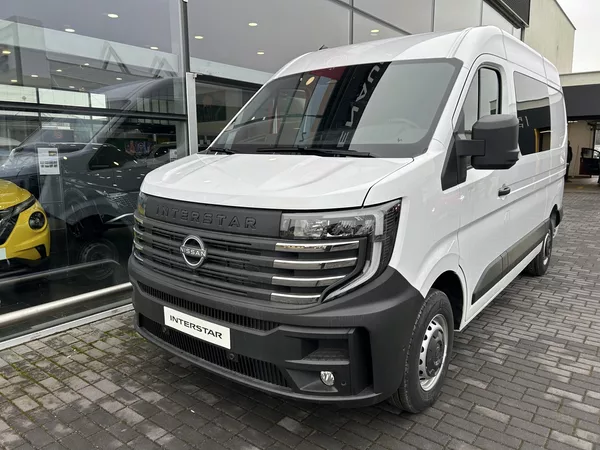 Nissan Interstar Interstar L2H2 6míst 2,0 100Kw - foto 9