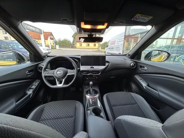 Nissan Juke 1.0 DIG-T 114 Autom N-CONNECTA - foto 4
