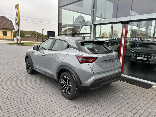 Nissan Juke 1.0 DIG-T 114 Autom N-CONNECTA - foto 4