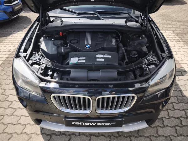 BMW X1 2011 ČR 2.0d 150kW 2.MAJITEL - foto 18