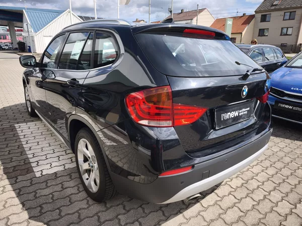 BMW X1 2011 ČR 2.0d 150kW 2.MAJITEL - foto 4