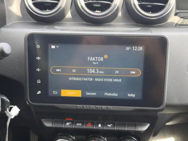 Dacia Duster 2022 ČR Comfort TCe 100 LPG - foto 13