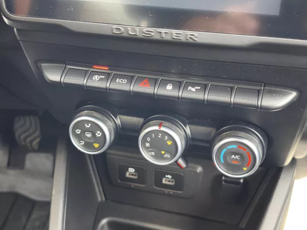 Dacia Duster 2022 ČR Comfort TCe 100 LPG - foto 14