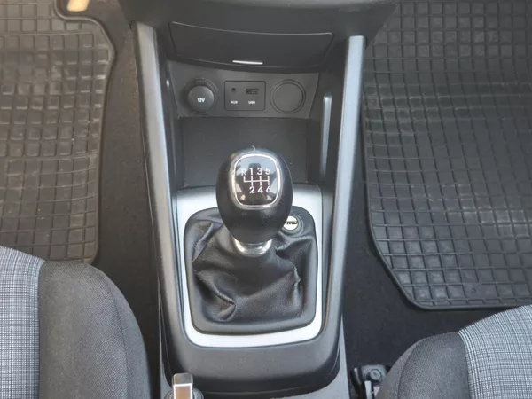 Kia Ceed 2011 ČR 1.6 CRDi 85kW - foto 14